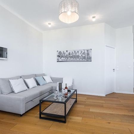 Apartamento Gorgeous 1 Bdr With Gardens View In The Old Town Niza Exterior foto